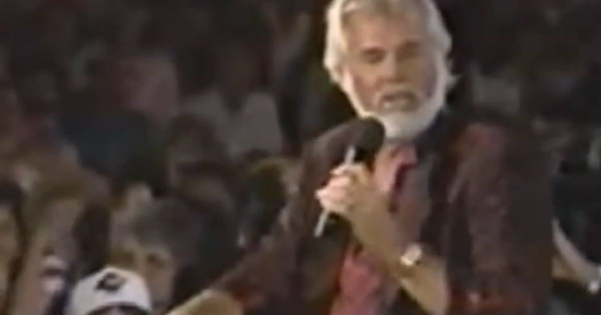 Kenny Rogers – When You Put Your Heart in It